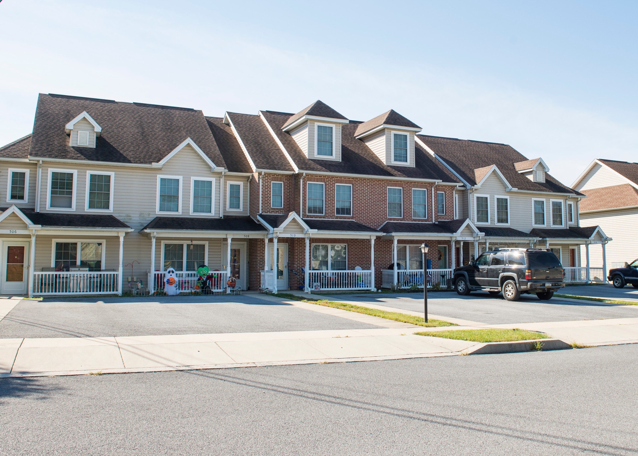 Valley Terrace Luminest Community Development